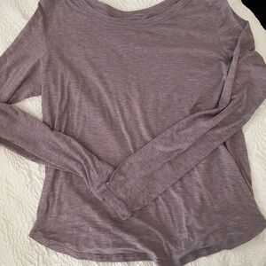 Lululemon Women's Lavender Long Sleeve Top